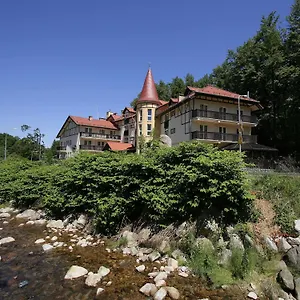 Nowa - Hotel